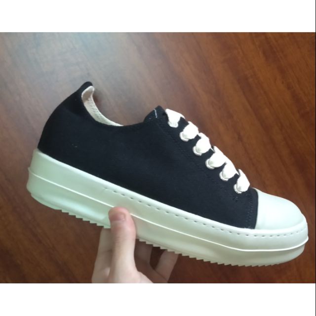 Giày thể thao rick