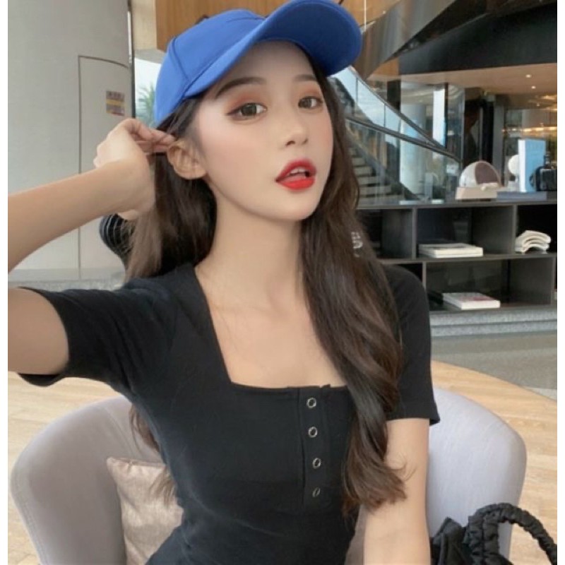 ĐẦM ÔM BODY TAY NGẮN NÚT BẤM CHẤT THUN GÂN SỊN