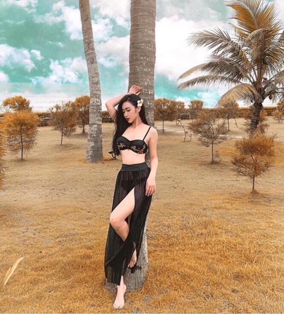 [BKN224] <HÀN> SET BIKINI 3 MÓN ĐEN THÊU HOA KÈM CHÂN VÁY DÀI KIỂU HÀN (CÓ GỌNG) | BigBuy360 - bigbuy360.vn