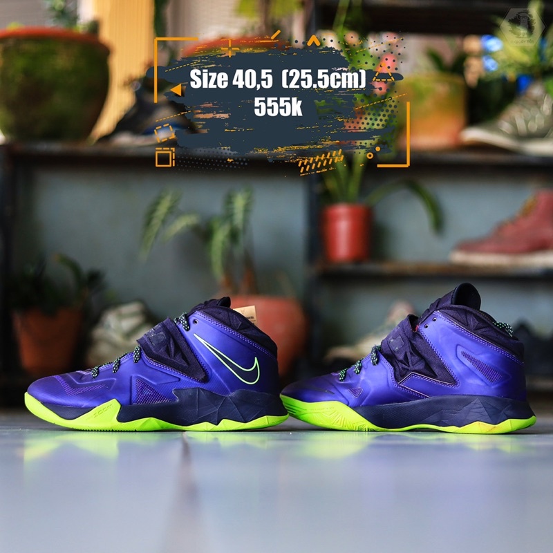 Giày chính hãng đã qua sử dụng