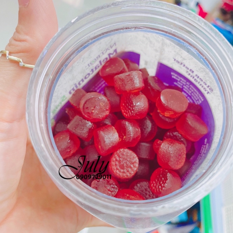 Kẹo ngủ ngon Natrol Melatonin 5mg 180 viên chuẩn Mỹ Gummy sleep well fall asleep faster