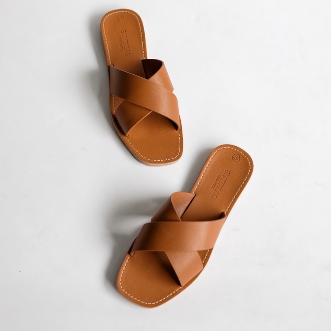 Dép Da Mềm Quai Chéo Thoải Mái Tiện Lợi Tia