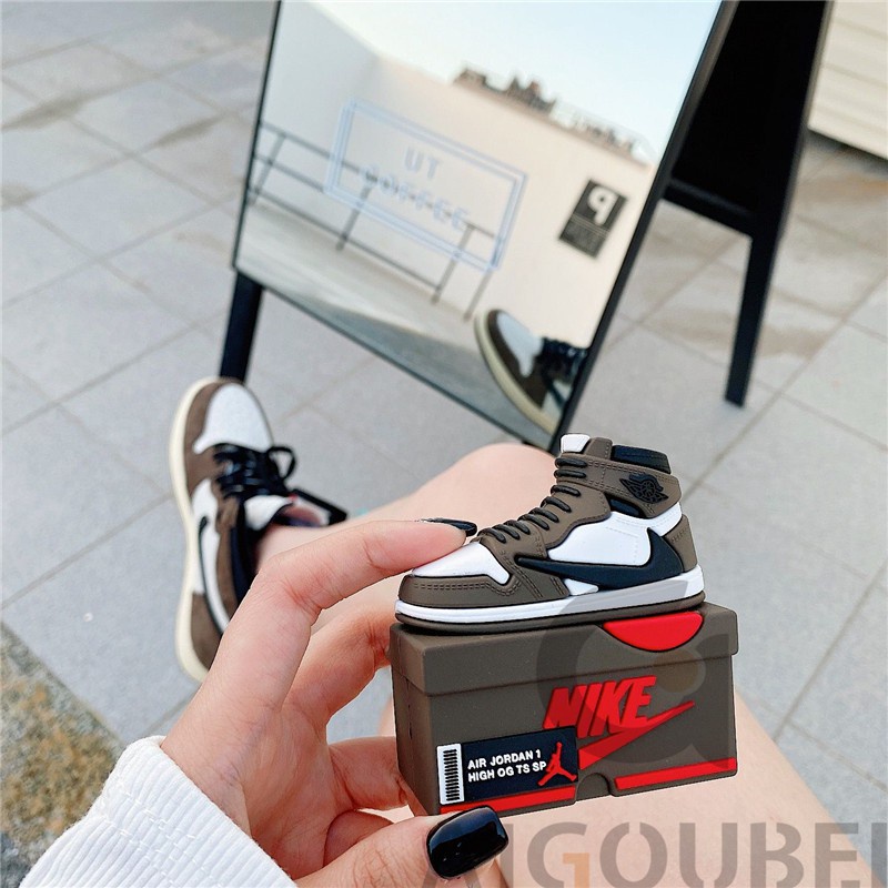 Vỏ Bảo Vệ Hộp Sạc Tai Nghe AirPods i10 i11 i12 i9s Pro 3 Bằng Silicon Hình Travis Scott Barb 2021