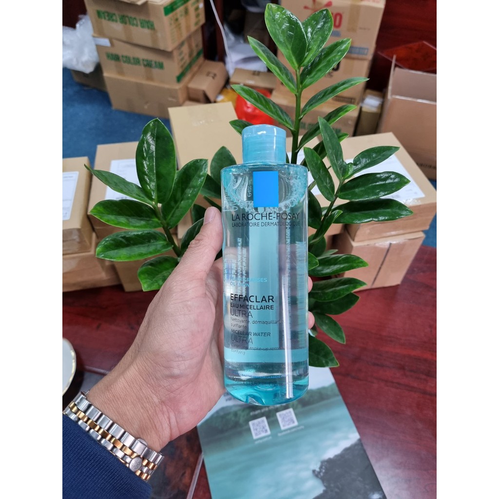 Nước tẩy trang dành cho da dầu - da nhạy cảm LA ROCHE POSAY 400ML | BigBuy360 - bigbuy360.vn