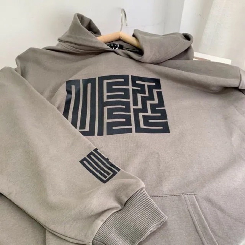 Áo Hoodie Nam Nữ Unisex Màu Nâu Xám Dài Tay Có Mũ Phom Rộng Chất Nỉ Da Cá Phong Cách Ulzzang Hàn Quốc Cá Tính Năng Động