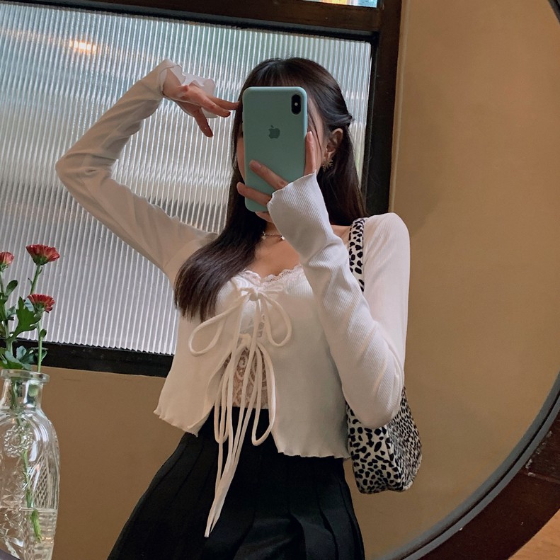 Bộ Áo Croptop Dài Tay Và Áo Ren Hai Dây Xinh Xắn Dành Cho Nữ | BigBuy360 - bigbuy360.vn