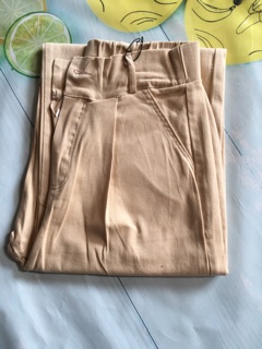 Quần Kaki chun lưng ống đứng