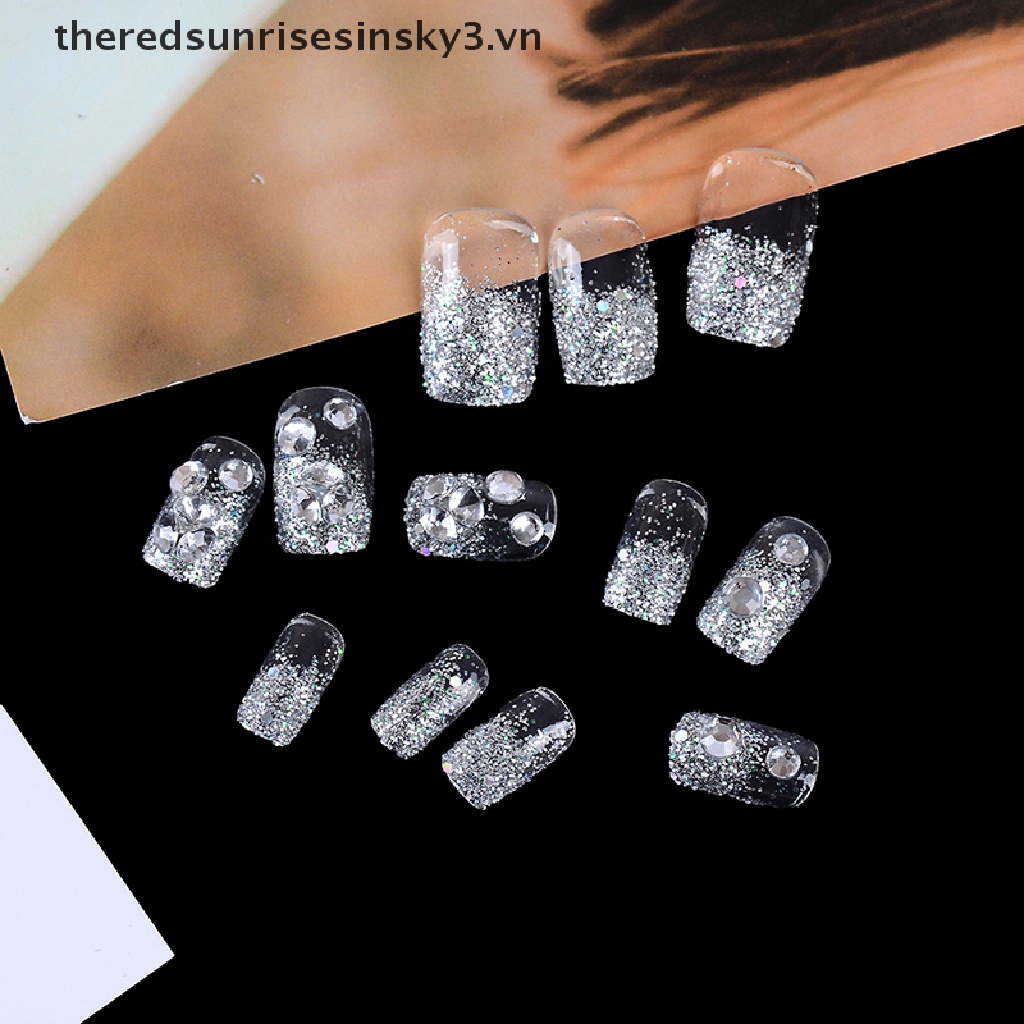 Set 24 Móng Tay Giả Dán Trang Trí Nghệ Thuật