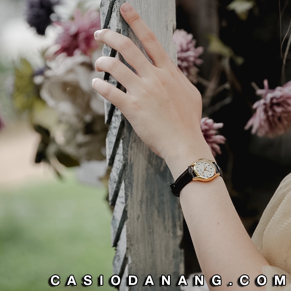 Đồng hồ nữ dây da Casio chính hãng Anh Khuê LTP-1094Q-7B4RDF (23mm)