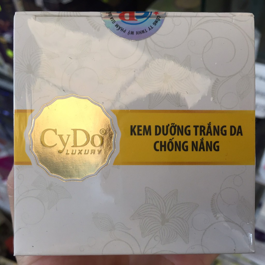 Kem dưỡng trắng da chống nắng LUXURY CYDO GIÁ IN 358K