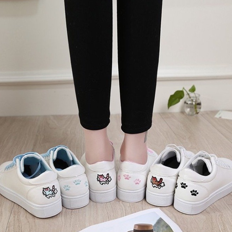 Giày thể thao IELGY đế bằng mũi tròn chống trượt dễ thương