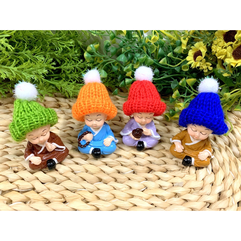 Tượng Chú Tiểu Hư Không đội nón len Việt Nam (Hàng Độc Quyền)