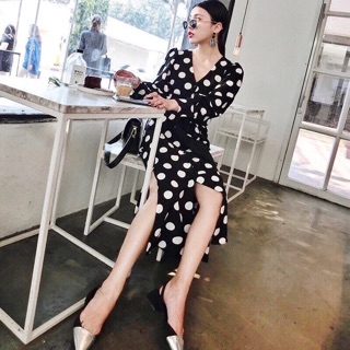 Đầm chấm bi