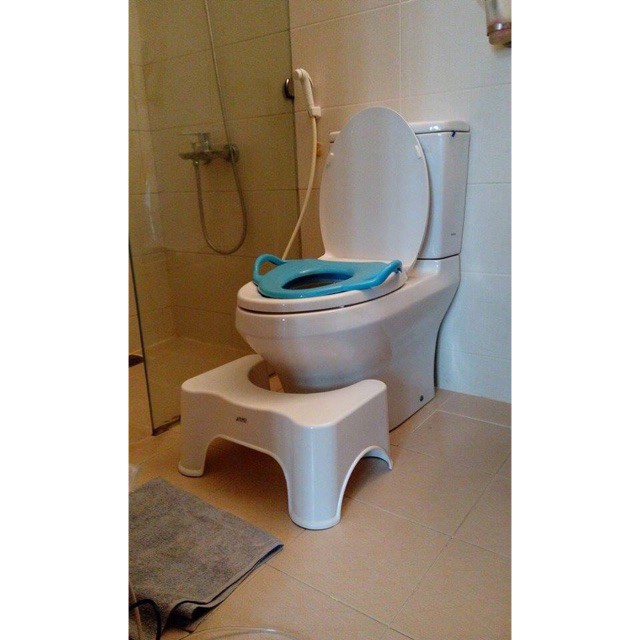HÀNG MỚI Ghế kê chân toilet chống táo bón Việt Nhật - Ghế kê chân đi vệ sinh