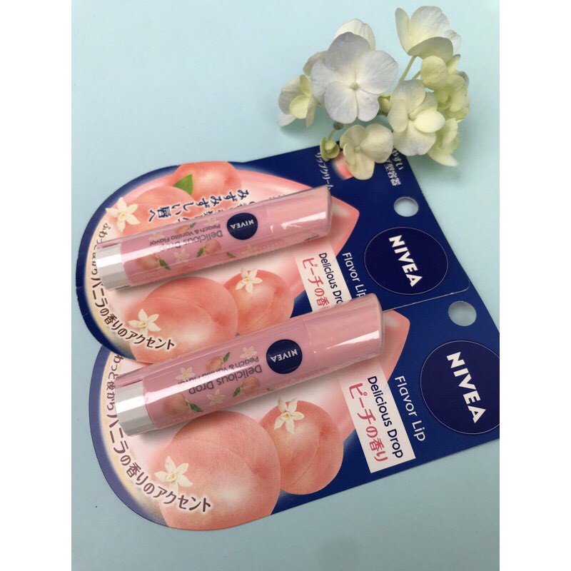 Son dưỡng môi Nivea Flavor Lip Nhật Bản hương đào có màu nhẹ 3.5g (Hàng nội địa Nhật)