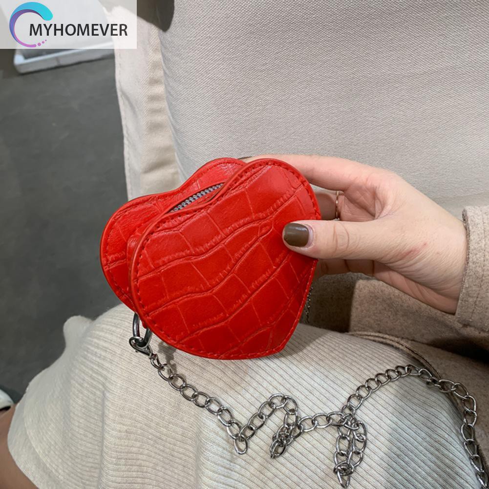 Túi Đeo Chéo Hình Trái Tim Chất Liệu Da Cho Nữ