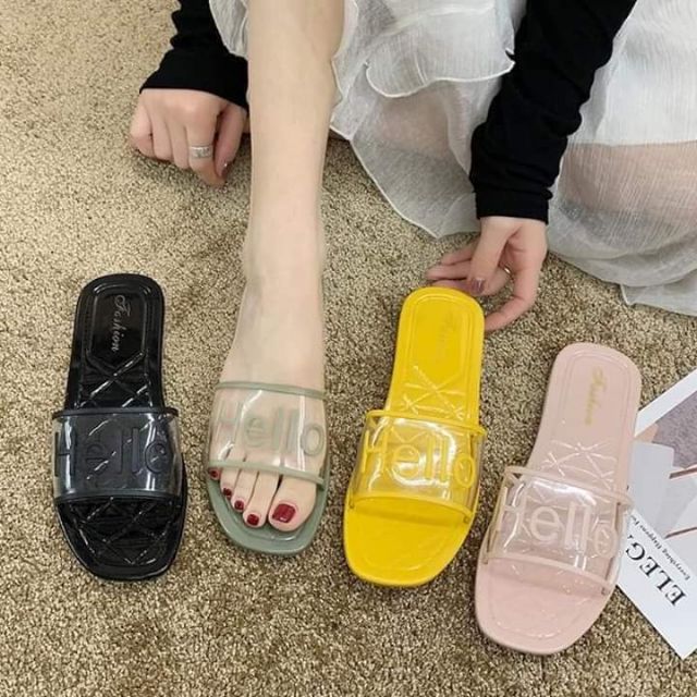 Dép hello xanh hồng
