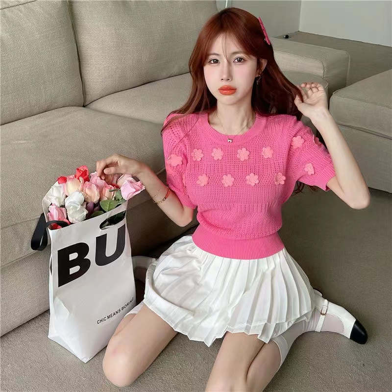 [Hana And Alice] Áo Thun Tay Ngắn Phồng Họa Tiết Hoa Dễ Phối Đồ Thời Trang Cho Nữ