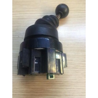 Công tắc gạt 2 nấc nhả và giữ
