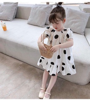 Váy chấm bi bèo cho bé