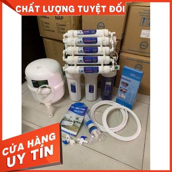 máy lọc aqua để gầm không tủ