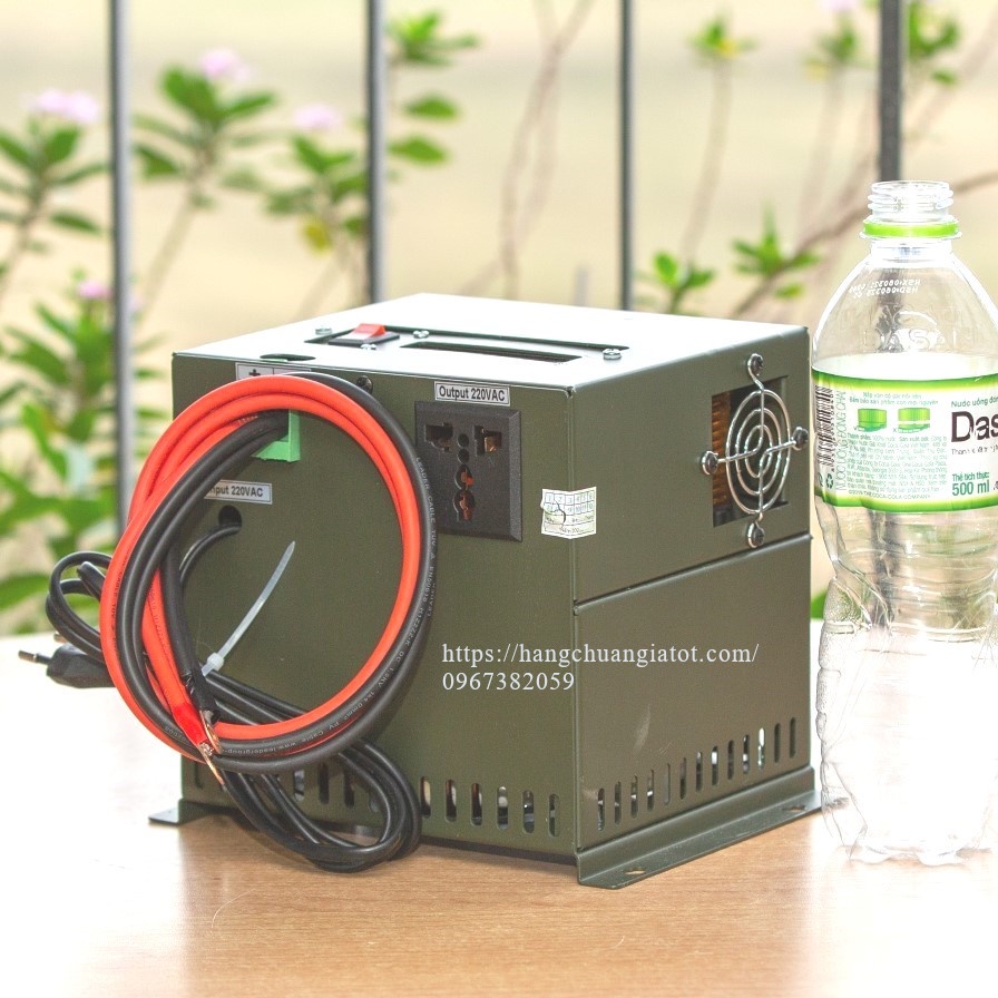 Máy kích điện bình ắc quy 24V lên 220V công suất 1.500VA/850W Hàng NHẬT Sóng Sine chuẩn kiêm sạc tự ngắt