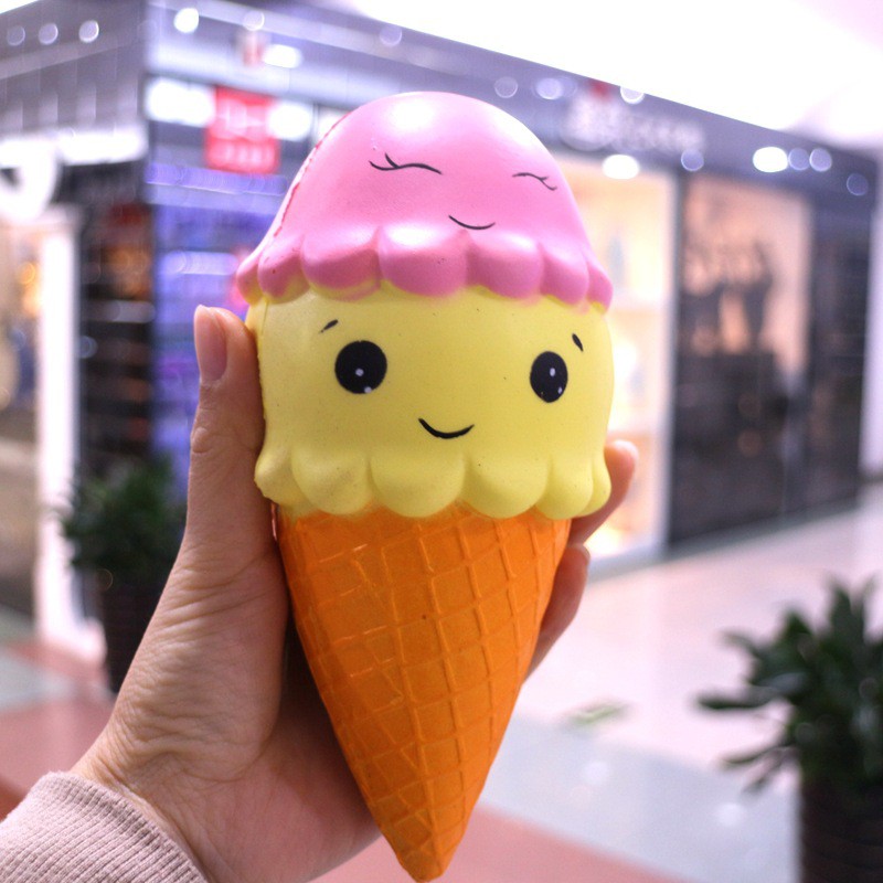 SquiShy KEM TO BỰ