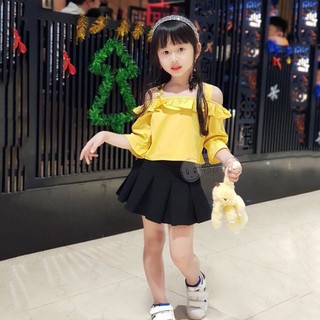 Bộ áo trễ vai kèm chân váy cho bé gái