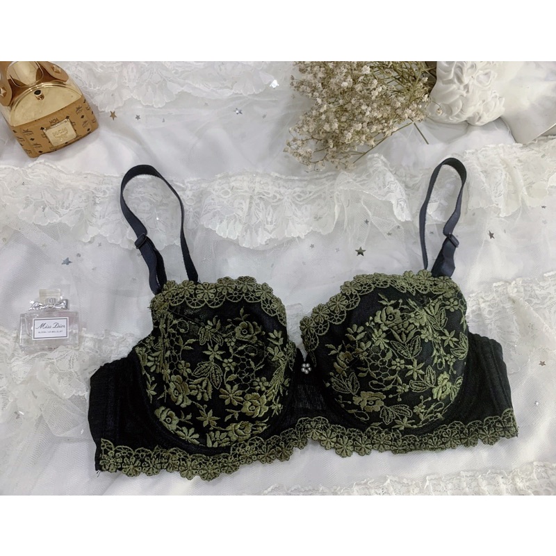 Áo ngực vintage lolita