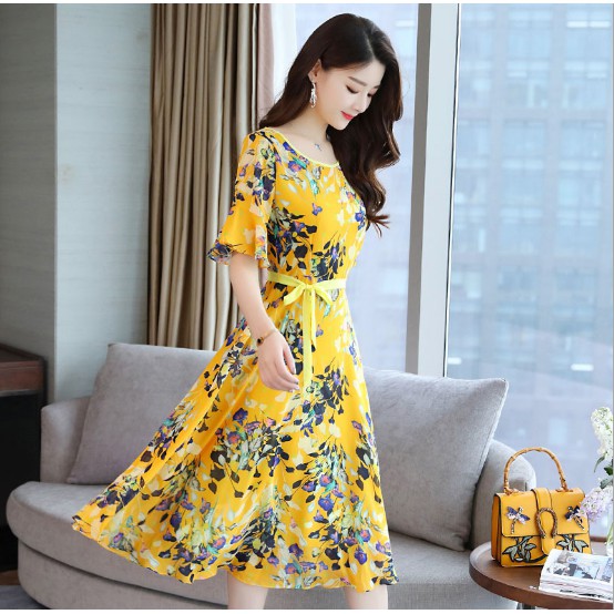Váy Xòe Nữ Họa Tiết Hoa Lá Nổi Trội - Dáng Đẹp Màu Sáng | BigBuy360 - bigbuy360.vn