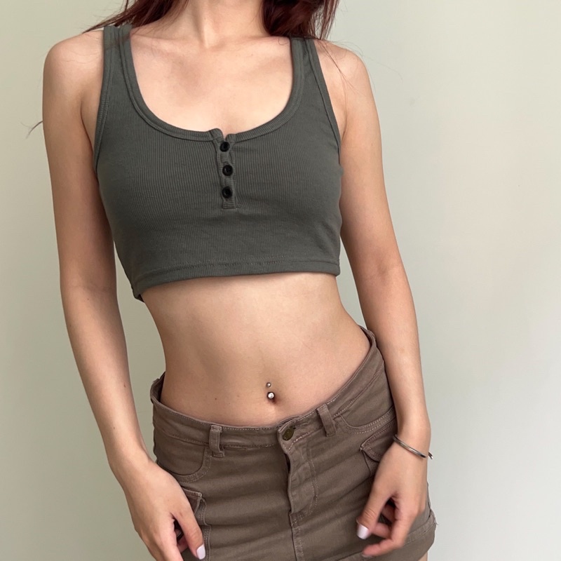 ADDSOMESUGAR Áo tanktop có hàng nút gài trước ngực