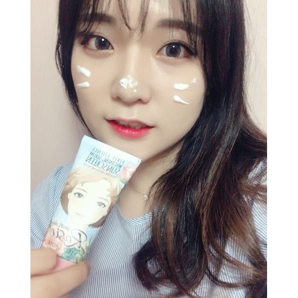 KEM CHỐNG NẮNG ROSIE FIRST ESSENCE WHITENING SPF45