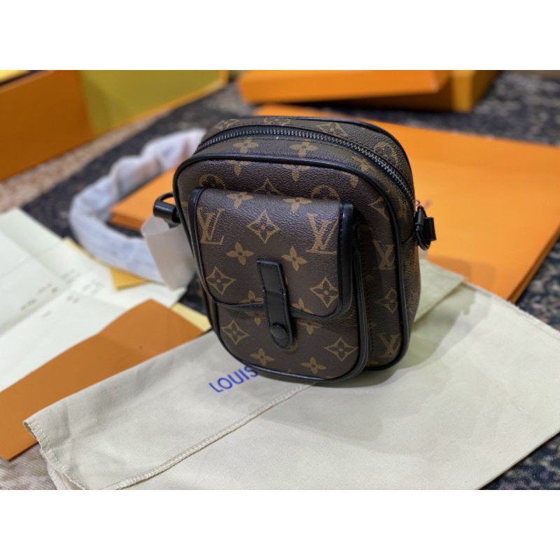 Túi đeo chéo LV bag sz17cm mini dáng unisex(nam&amp;nữ) new