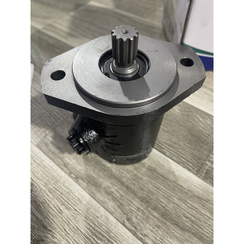 Sản phẩm gia đình làm: combo 3 Bơm lái hoàng huy 3967541 - 1422R/617 - 3 kô rê a