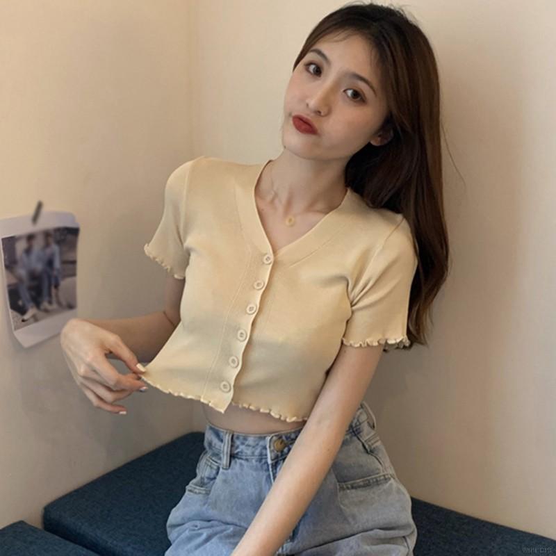 Áo lửng cổ chữ V ôm dáng trang trí hàng nút cho nữ | BigBuy360 - bigbuy360.vn