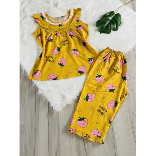 Bộ tole/lanh nữ quần lửng, áo phối ren xinh xắn