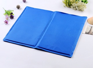 ( 8kg ) Đệm nước làm mát cho chó mèo