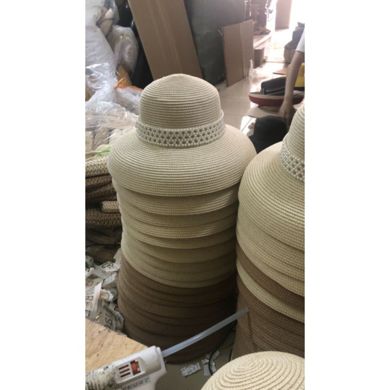 Mũ cói lồng đèn mũ chuông đai ngọc siêu sang chảnh