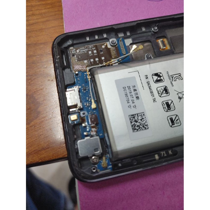 Cụm chân sạc LG V50