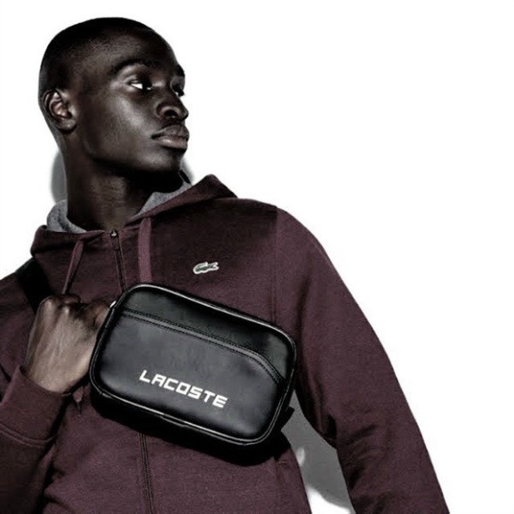 Túi bao tử đeo chéo nam nữ Lacoste 2021 minibag form box | BigBuy360 - bigbuy360.vn