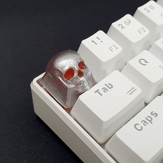 Keycap Lẻ hình đầu lâu xuyên LED cực ngầu ( keycap resin độc lạ )( Keycap Artisan )