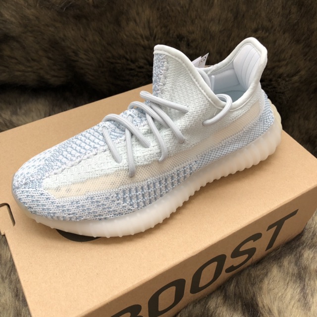 Giày Adidas Yeezy Boost 350 V2