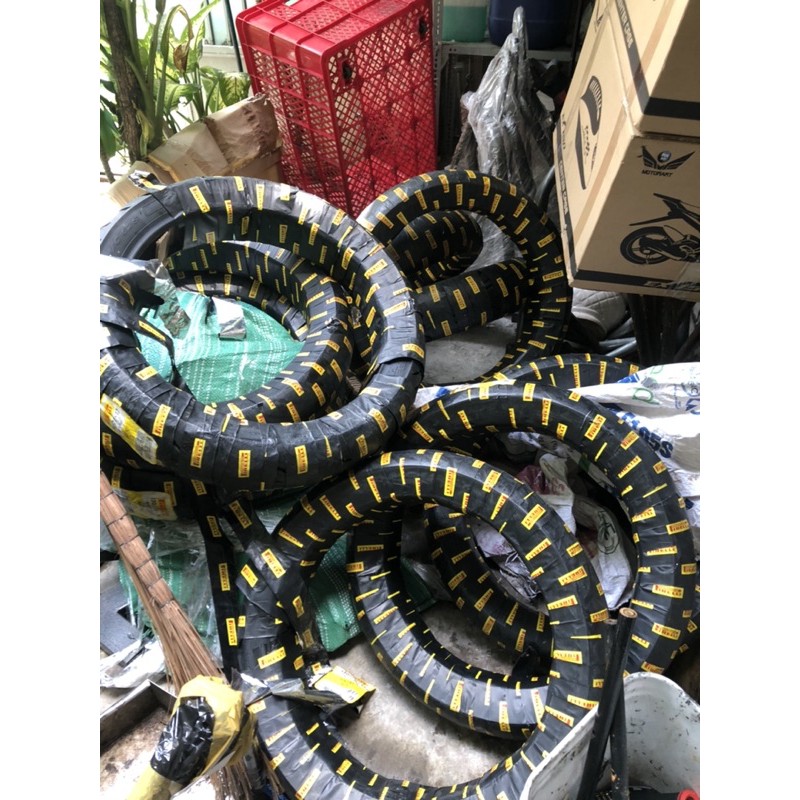 vỏ sau xe pirelli angle 130 130/70-17 cbr150 r15 tfx xsr155 fz150i gsx ex150 ex155 winner vỏ không ruột