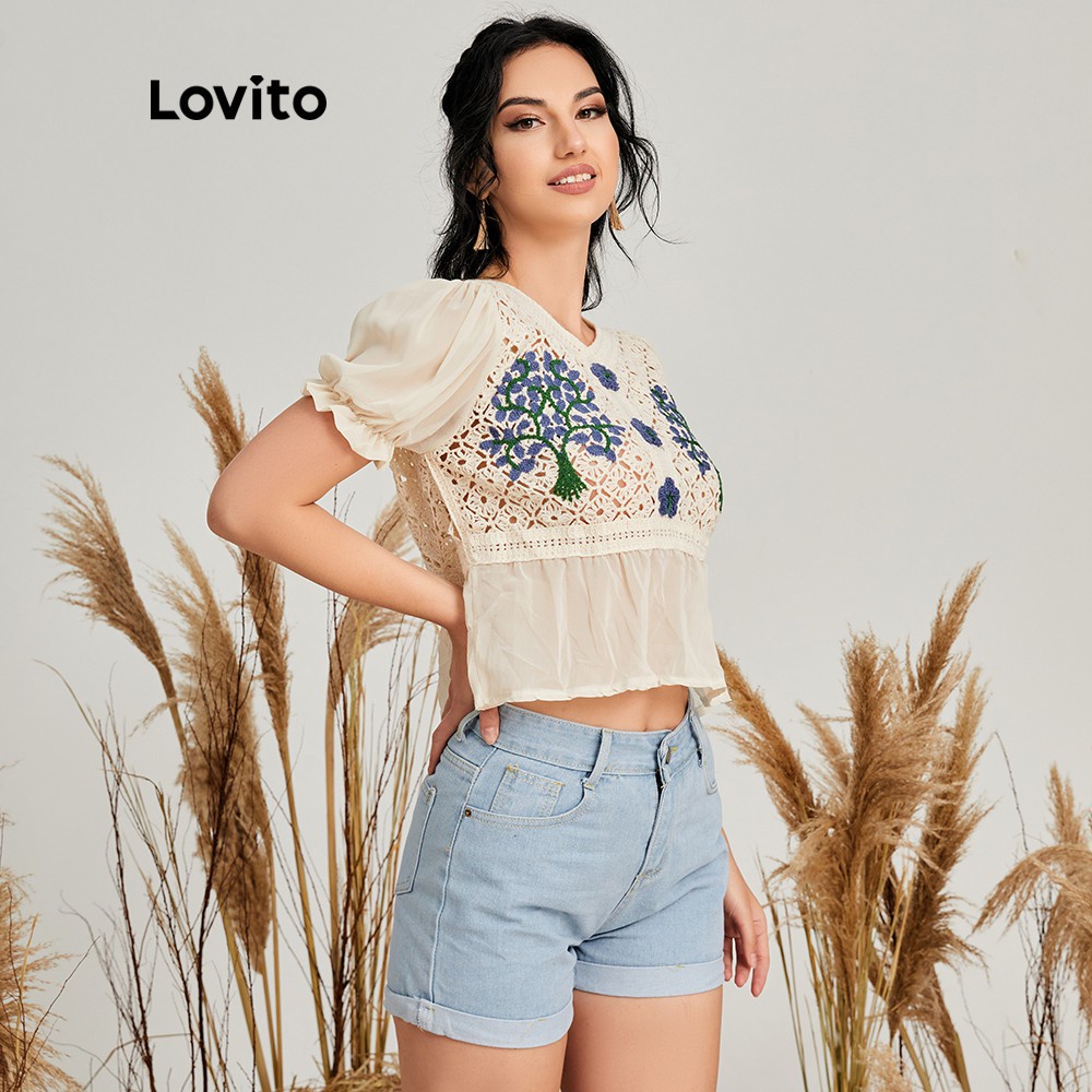 Áo Lovito phối ren màu tương phản khoét rỗng in hoa dễ thương L14X059 (màu trắng)