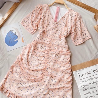 🍭Đầm hoa nút bọc nhúng eo chân bèo🍭