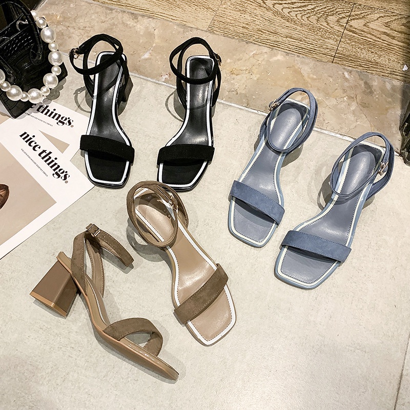 Sandal Cao Gót Hở Ngón Mũi Vuông Cài Khóa Phong Cách Mới Thời Trang Mùa Hè Dành Cho Nữ 2022