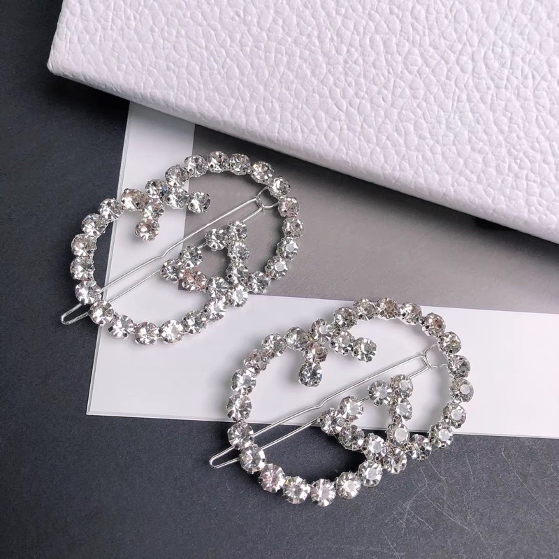 Kẹp mái gucii đính đá siêu sang chảnh