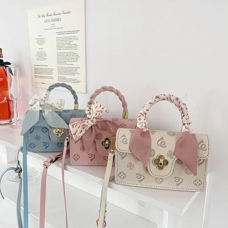 Túi tự đan hình hoa da PU cấp - Túi handmade đeo chéo làm quà tặng người yêu