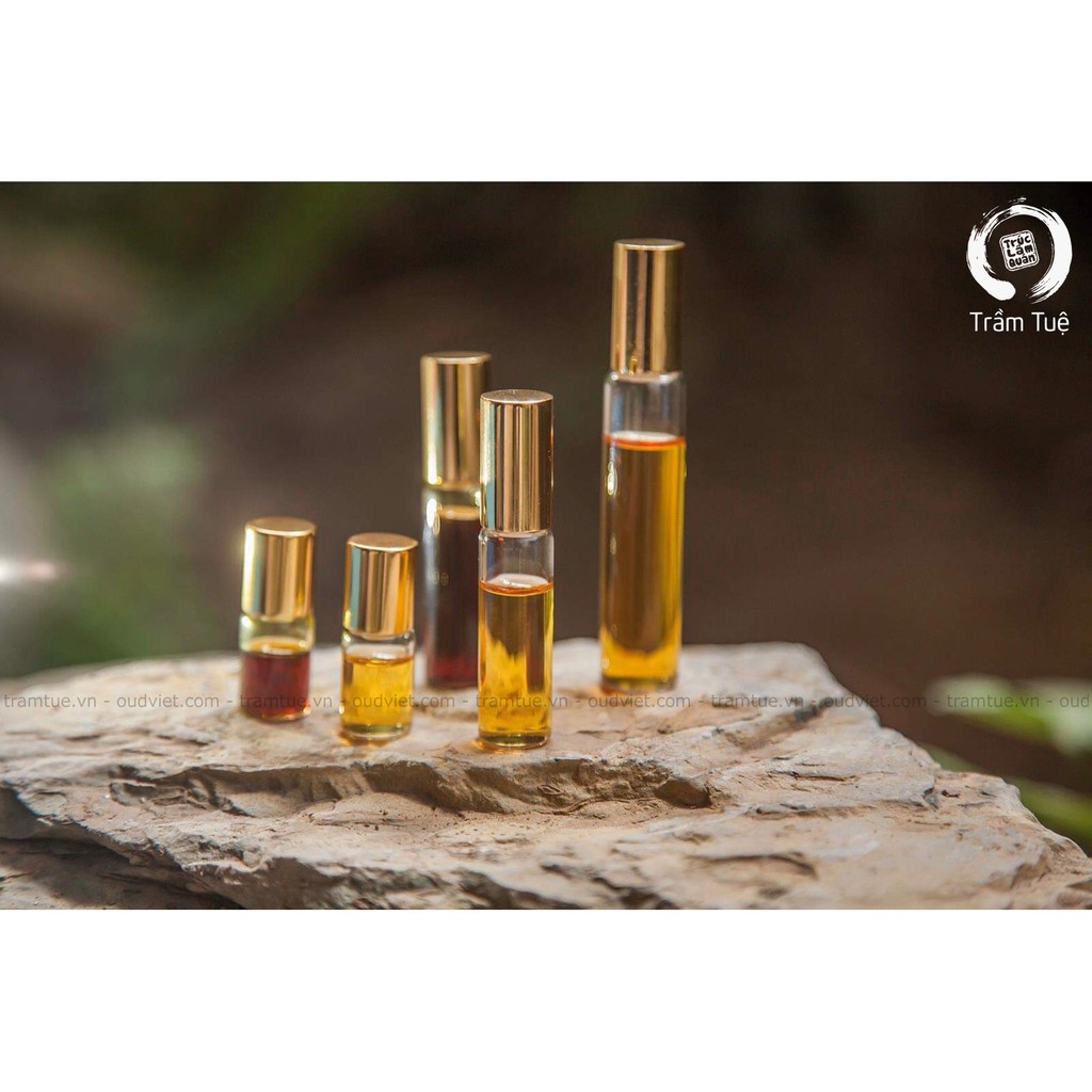 Tinh dầu trầm hương nguyên chất⚡️THƠM LÂU⚡️Tinh dầu trầm cao cấp, lưu hương lâu thay nước hoa, mùi mộc, ngọt dịu
