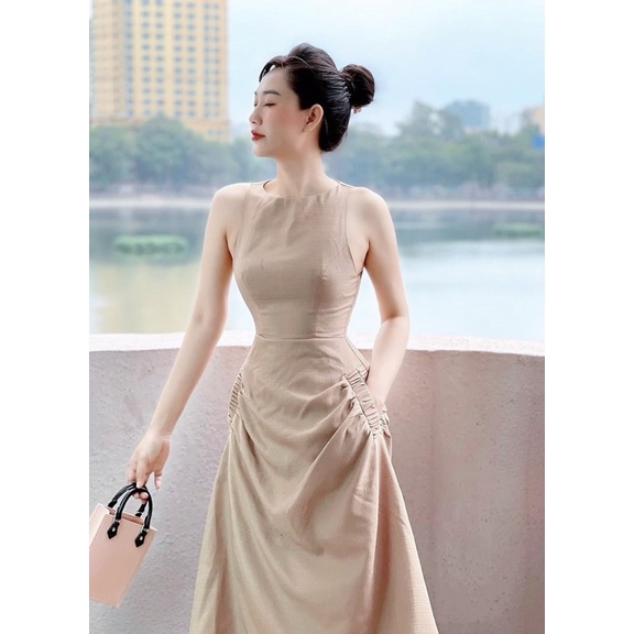 Váy túi sườn be hai bên